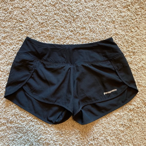 Patagonia Pants - Patagonia Women’s Black Strider Running Shorts